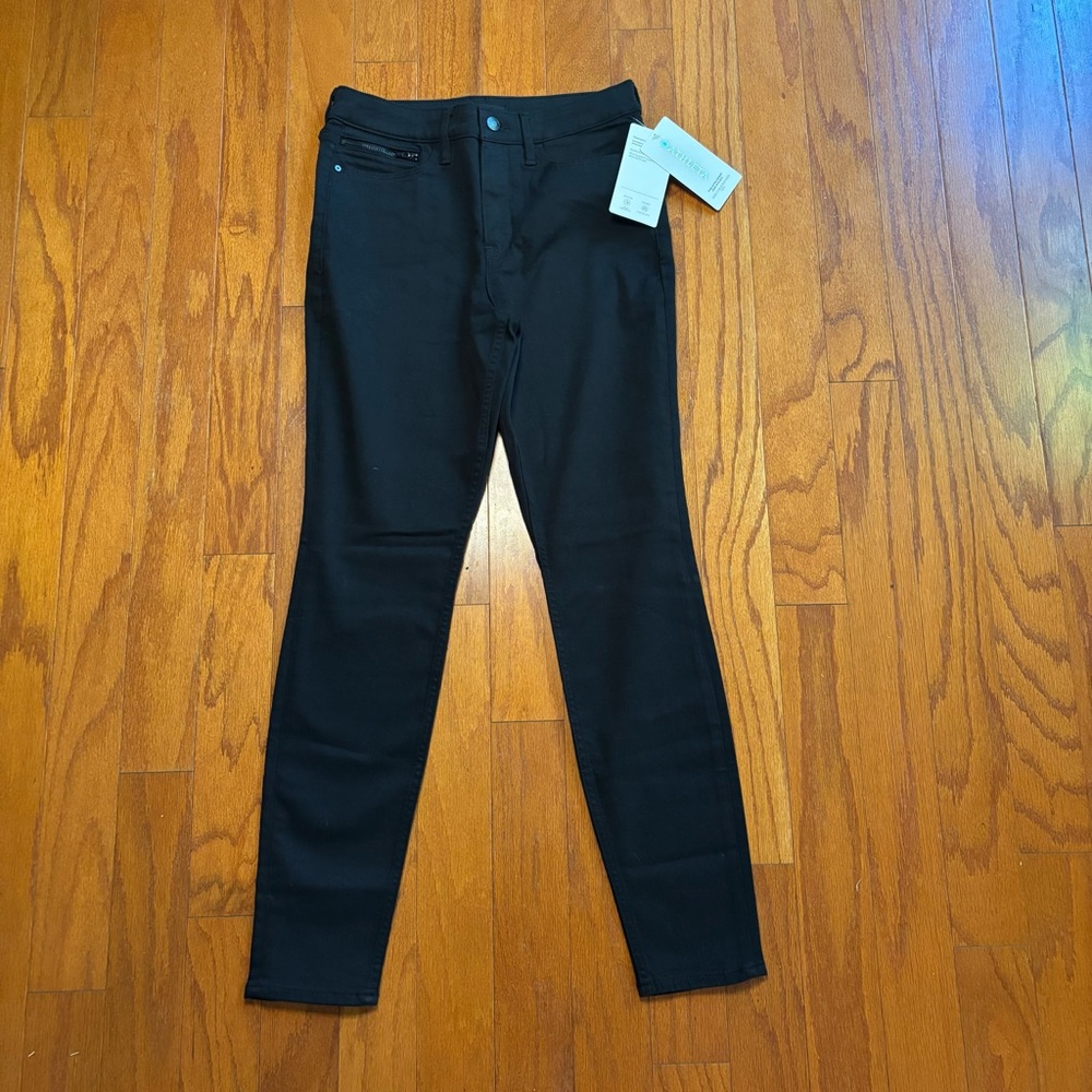 NWT $118 Athleta Flex Ultra skinny jeans in black size 8